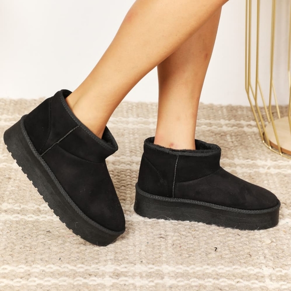 Plush Fleece Lined Minis - Black - Picture 2 of 7